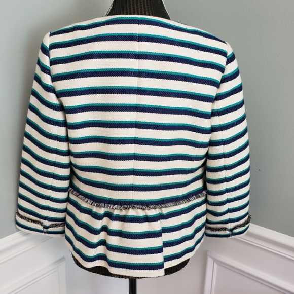 EUC Talbots Fully lined.. size 8 blazer. White/blue/green - Picture 7 of 16